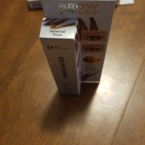 It cosmetics brow power pencil - Picture 3 of 3